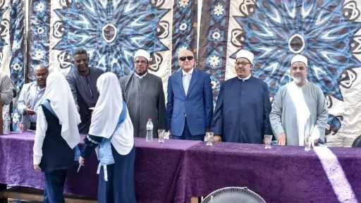 محافظ الأقصر يشهد تكريم 60 من حفظة القرآن الكريم بمعهد البياضية الأزهري