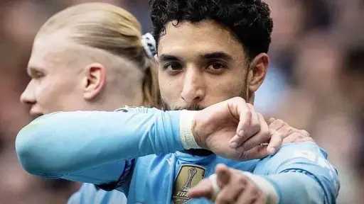 مانشستر سيتي يحدد سعر بيع عمر مرموش في الصيف