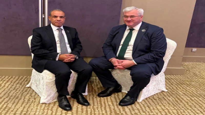 وزير الخارجية ونظيره الأوكراني