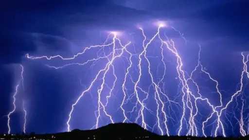 ماليزيا: عواصف رعدية وأمطار غزيرة في كوالالمبور و10 ولايات أخرى