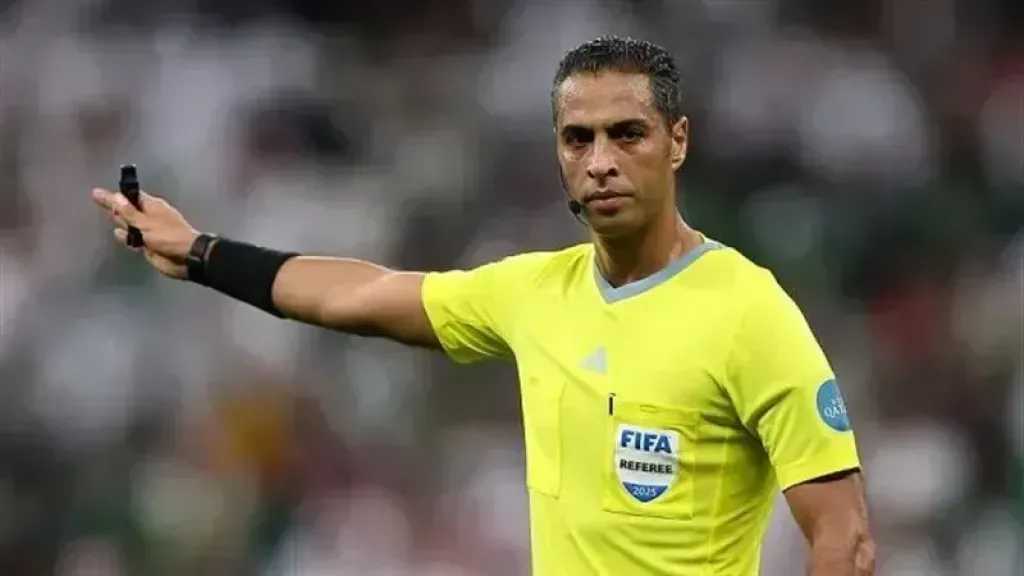 ”إزاي مستحمل؟”.. أمين عمر يروي كواليس حديثه مع حكم مباراة مصر والأرجنتين في كأس العالم