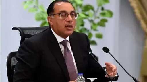 رئيس الوزراء يبدأ جولة تفقدية بعدد من المشروعات التنموية والخدمية في شمال سيناء