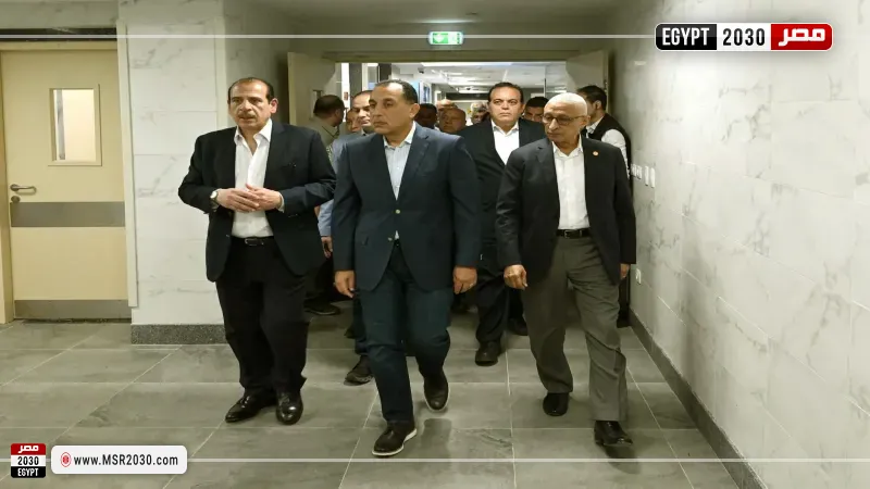 جانب من جولة رئيس الوزراء