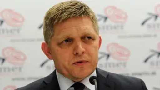 دول البلطيق تمنع رئيس وزراء سلوفاكيا من العبور للمشاركة في احتفالات موسكو