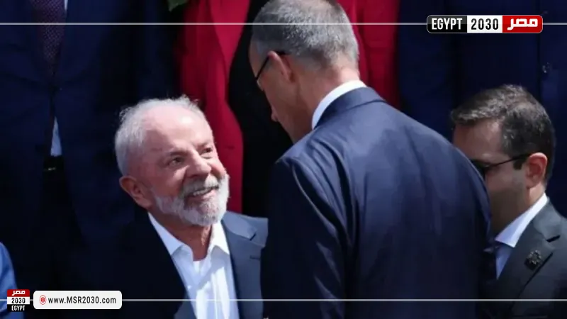 المستشار الألماني يستقبل الرئيس البرازيلي في هانوفر بمراسم عسكرية