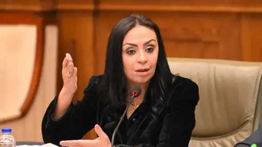 لحماية الطفل في البيئة الرقمية.. وزيرة التضامن تطير إلى تركيا