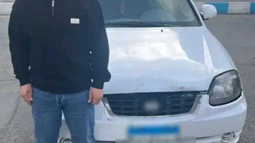 ضبط قائد سيارة استعرض بسيارته وعطل المرور في الإسكندرية بعد تداول فيديو الواقعة