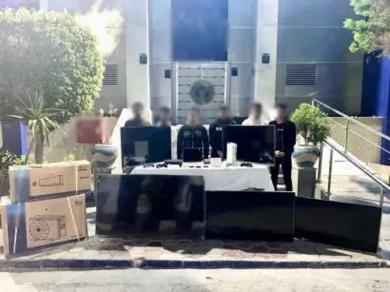 ضبط تشكيل عصابي لسرقة الشقق السكنية بأسلوب “كسر الباب” في الإسكندرية