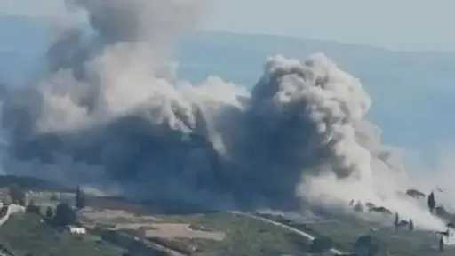 بعد احتجاز صحفيتين.. جيش الاحتلال يزعم: لا نمنع وصول فرق الإنقاذ لمنطقة القصف جنوبي لبنان