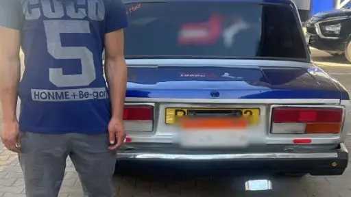 ضبط سائق طمس لوحة سيارة أجرة للتهرب من المخالفات المرورية بسوهاج