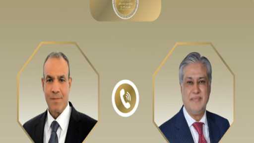 وزير الخارجية يبحث مع نظيره الباكستاني مسار المفاوضات الأمريكية - الإيرانية