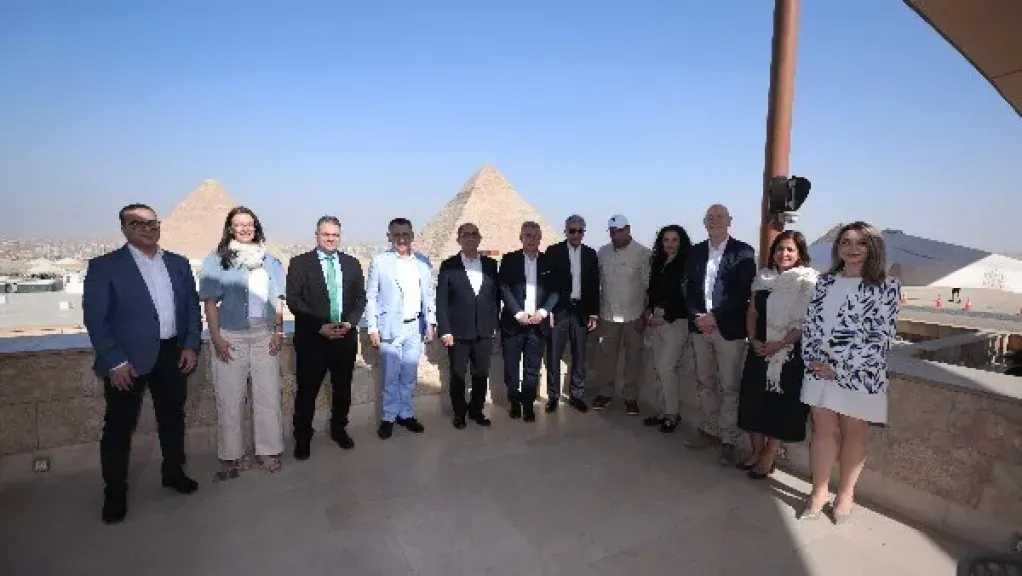 وفد اتحاد شركات السياحة الألمانية يشيد بالتطور الكبير في البنية التحتية بمصر