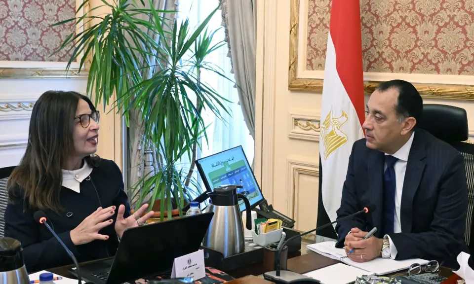 رئيس الوزراء يستعراض مع وزيرة الثقافة الأهداف الاستراتيجية للوزارة