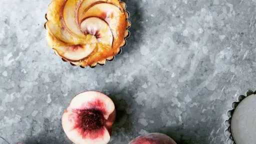 طريقة عمل تارت الخوخ في المنزل