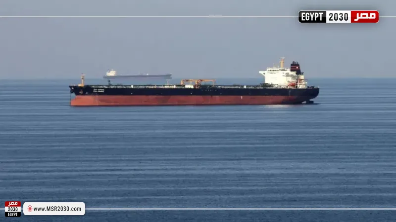 يخت روسي يعبر من مضيق هرمز.. ما التفاصيل؟