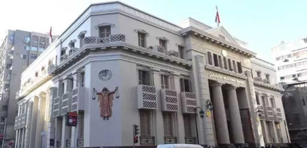 السجن المؤبد لـ4 عمال في واقعة الشروع في قتل تاجر بالقاهرة بسبب خلافات مالية
