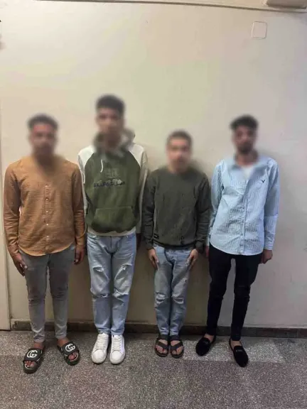 المتهمين 