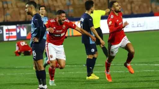 الأهلي يحتاج معجزة للتويج بالدوري بعد الخسارة أمام بيراميدز