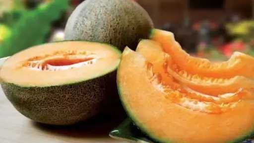 فاكهة صيفية رخيصة ولها الكثير من الفوائد.. تفاصيل