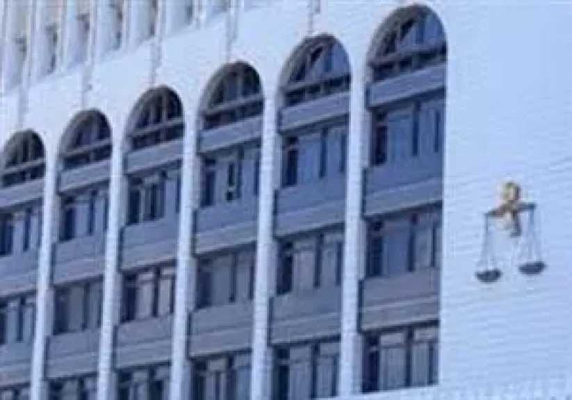 المشدد 10 سنوات لمندوب بيع وسائق تاكسي في قضية اتجار بالمخدرات بالمنيا