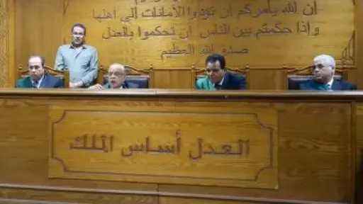 اليوم.. الحكم في استئناف متهم بقضية سرقة 1100 تابلت من التعليم