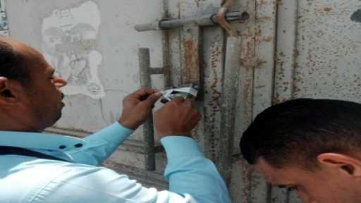 حملات مكثفة على المحال العامة بسمالوط تسفر عن 34 مخالفة وتشميع محلين مخالفين بالمنيا