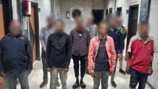 ضبط 9 رجال وسيدة بتهمة استغلال 11 طفلً في أعمال تسول وبيع إلحاحي بالجيزة
