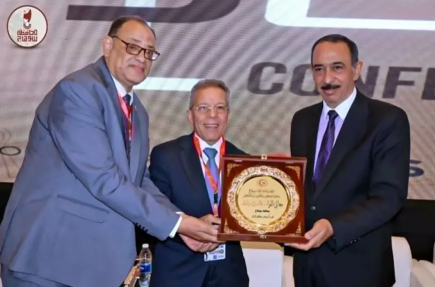 نقيب الأطباء ومحافظ سوهاج يفتتحان المؤتمر الأول لنقابة أطباء سوهاج