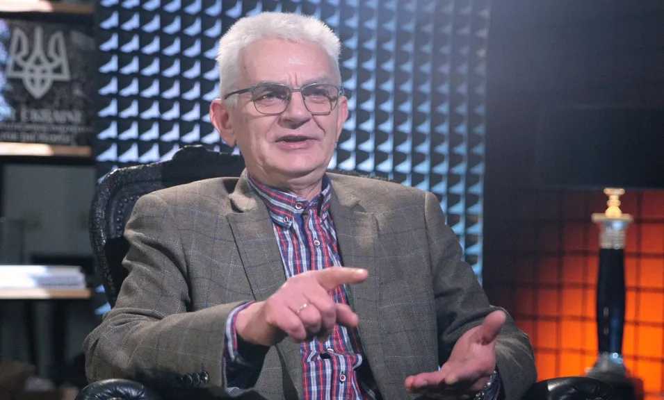 مساعد وزير الدفاع الأوكراني السابق: المسيرات البحرية جردت الأسطول الروسي من حرية الملاحة