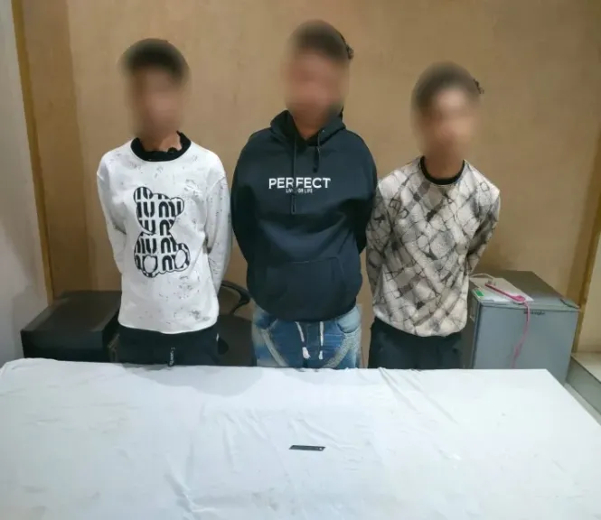 المتهمين 