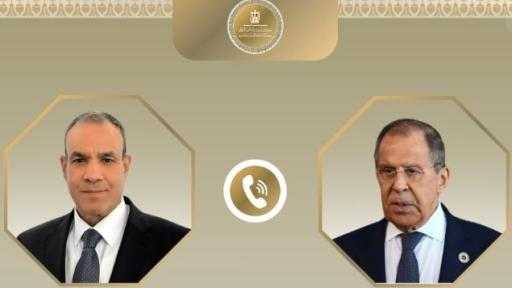 وزير الخارجية يبحث مع نظيره الروسي تعزيز العلاقات الثنائية والتطورات الإقليمية