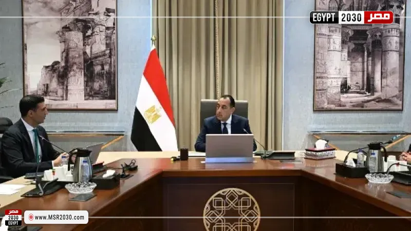 رئيس الوزراء يستعرض الاستراتيجية الصناعية الوطنية