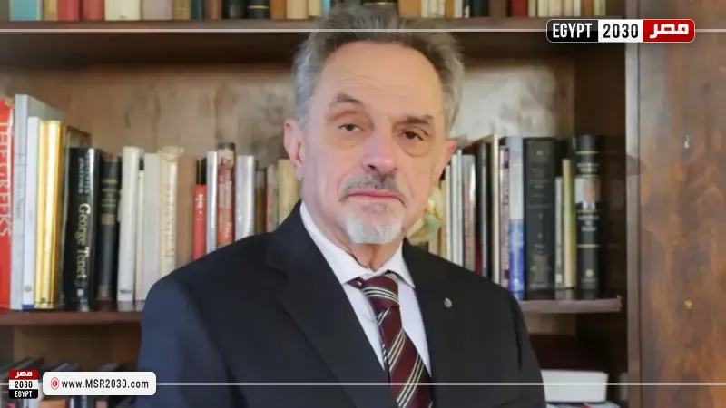 السفير الأمريكي السابق باتريك ثيروس