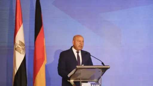 وزير النقل يشارك في مؤتمر اللوجيستيات المنعقد بالغرفة الألمانية العربية للصناعة والتجارة