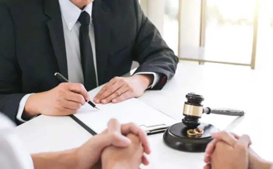 مشروع قانون حزب النور: توثيق الطلاق شرط لثبوت الحقوق الزوجية والميراث