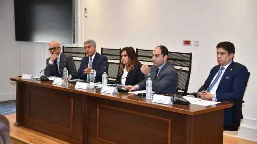 سياحة البرلمان تناقش وقف تراخيص الشركات الجديدة ووزير السياحة يوضح الأسباب