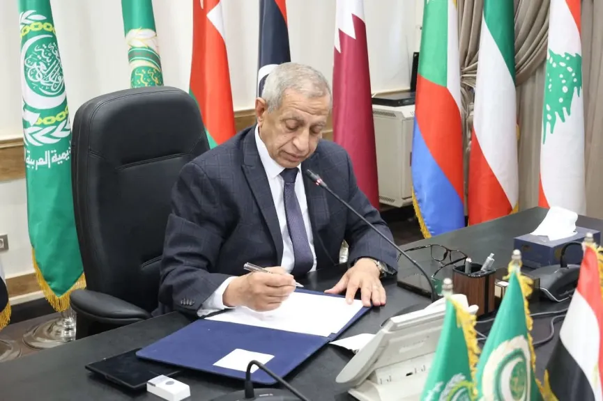 رئيس الأكاديمية العربية