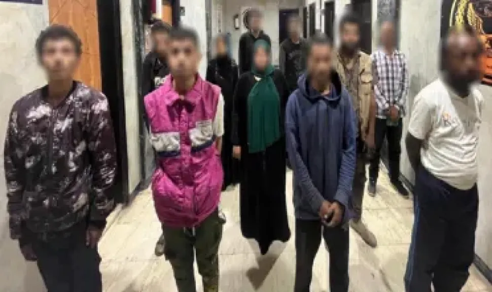 المتهمين 