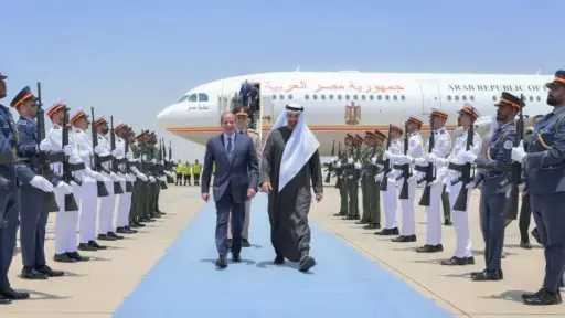 سفير الإمارات في القاهرة: زيارة السيسي لأبوظبي تؤكد قوة الشراكة المصرية الإماراتية