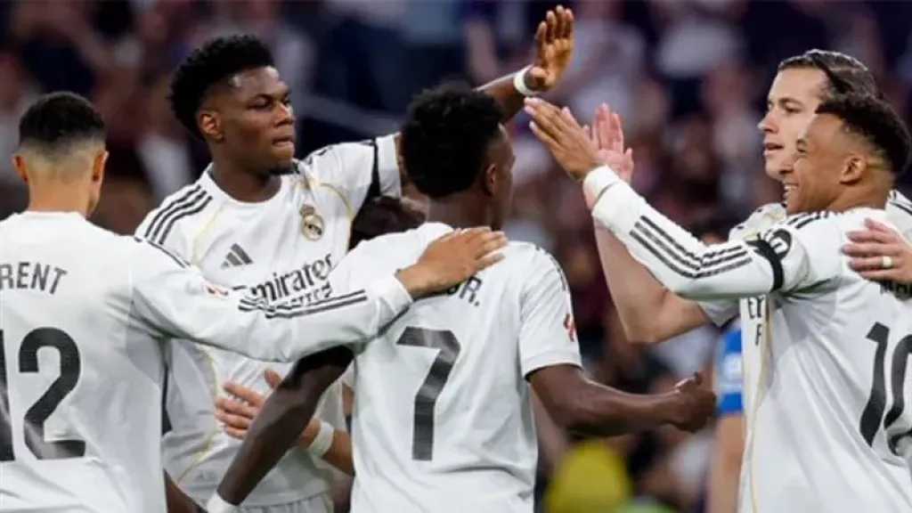 ريال مدريد يعترف بالأخطاء.. والبحث عن الخائن يشعل الأزمة داخل غرفة الملابس