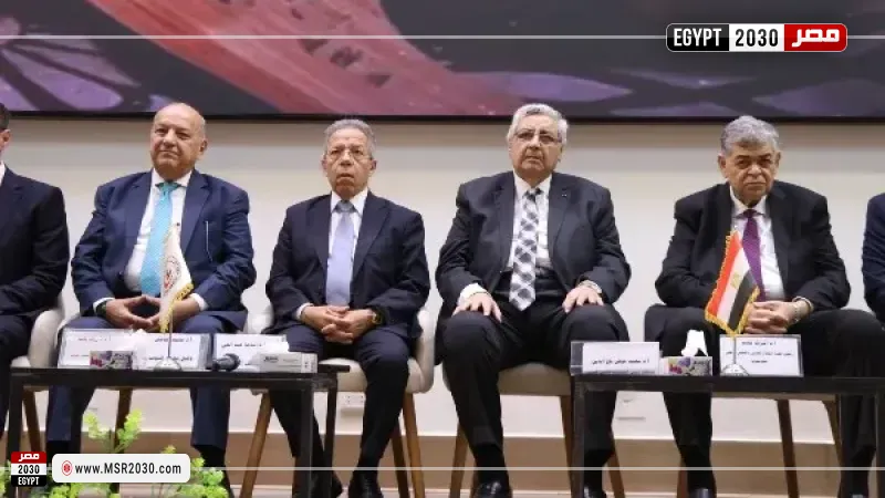 نقابة الأطباء: الطبيب المصري خط الدفاع الأول وتحذيرات من التوسع غير المنضبط في كليات الطب