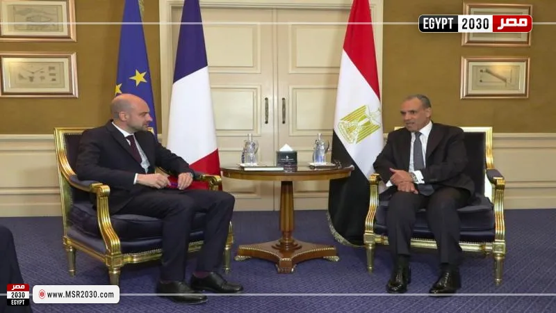 وزير الخارجية ونظيره الفرنسي