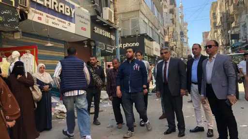 محافظ الدقهلية يشهد حملة لرفع الإشغالات والتعديات بحي غرب المنصورة