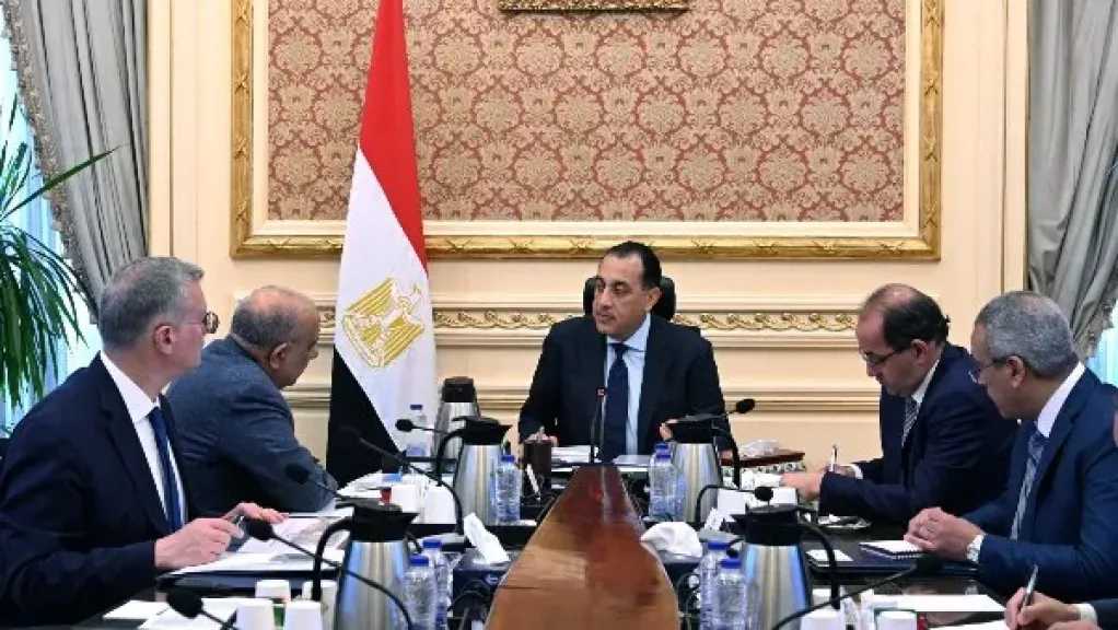 مدبولي يبحث تأمين احتياجات الطاقة وتوفير الاعتمادات المالية لدعم الكهرباء والبترول