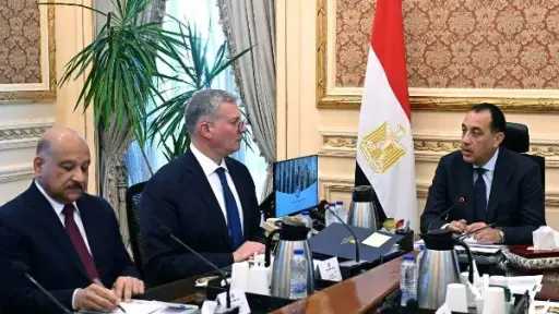 مدبولي: الدولة تستهدف تعظيم القيمة المضافة من خام الفوسفات وزيادة إنتاج الأسمدة