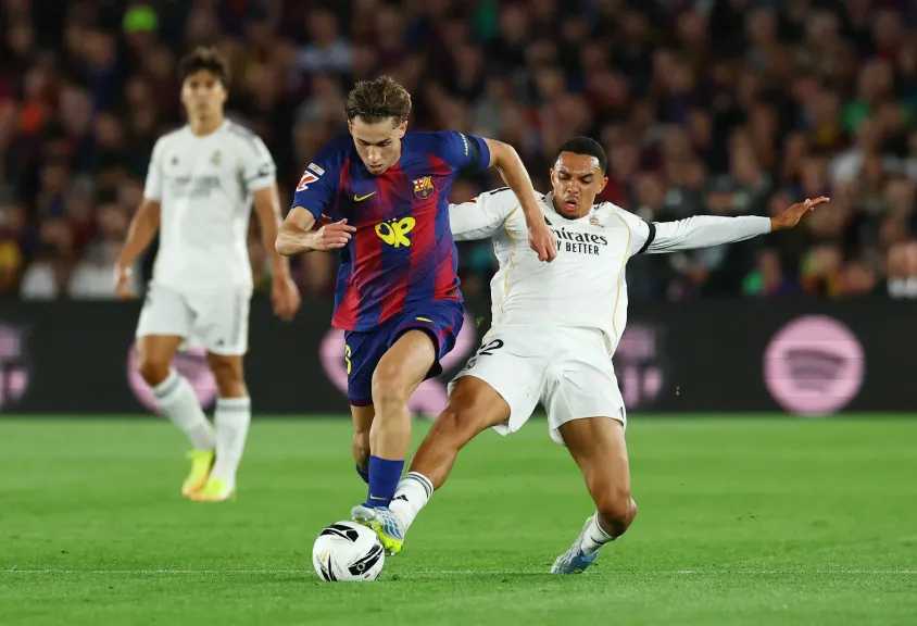 ضربة موجعة لريال مدريد.. ميندي يخضع لجراحة ويغيب 5 أشهر