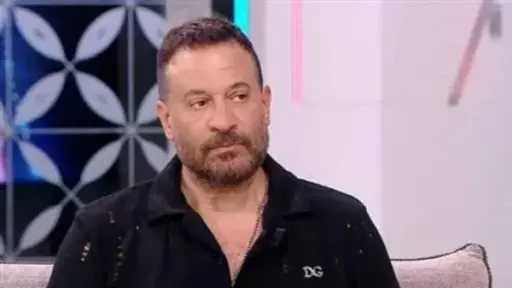 ماجد المصري يحتفل باستقبال حفيده هارون ماجد المصري يحتفل باستقبال حفيده هارون