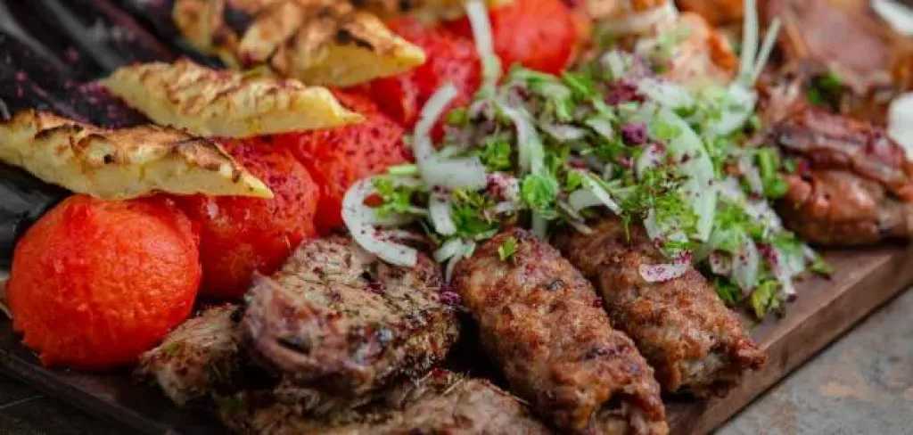 طريقة عمل الكفتة المشوية في الفرن