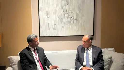 «عبد العاطي» يلتقي وزير خارجية سيشل على هامش قمة أفريقيا فرنسا