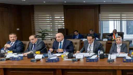 محافظ بورسعيد يشارك في اجتماع مجلس إدارة الهيئة العامة للمنطقة الاقتصادية لقناة السويس